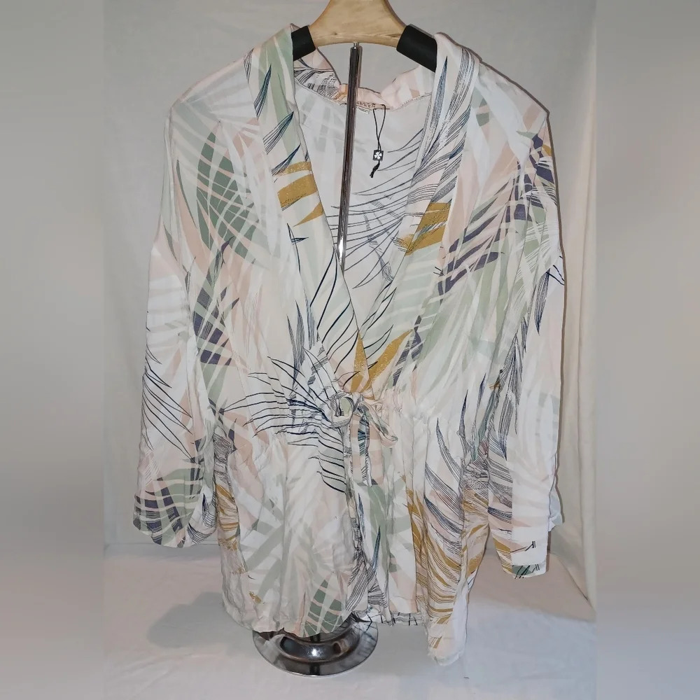 Molly Bracken Palm Beach Tie Jacket Blouse Kimono